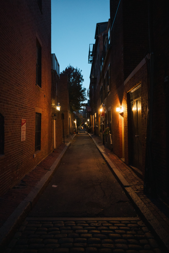 An alley in Beacon Hill